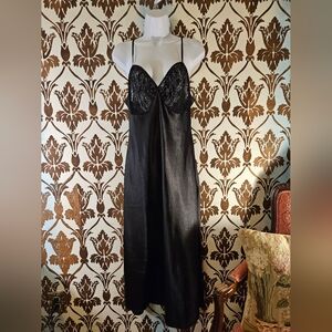 Vtg. CLASILK 90's Y2K Sexy Silky Black Maxi Nightgown Nighty Sexy Women's M